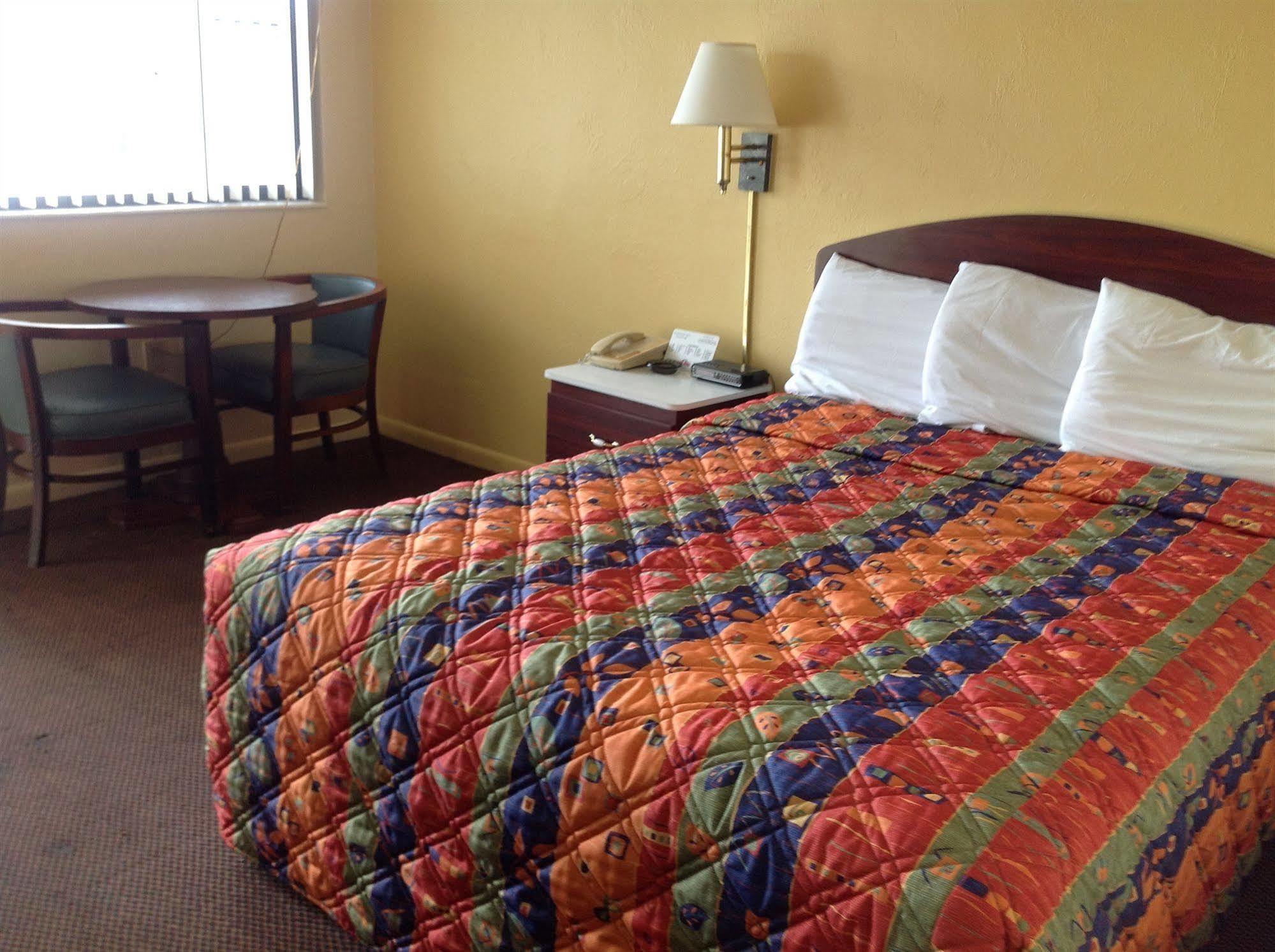 Economy Inn Okeechobee Εξωτερικό φωτογραφία